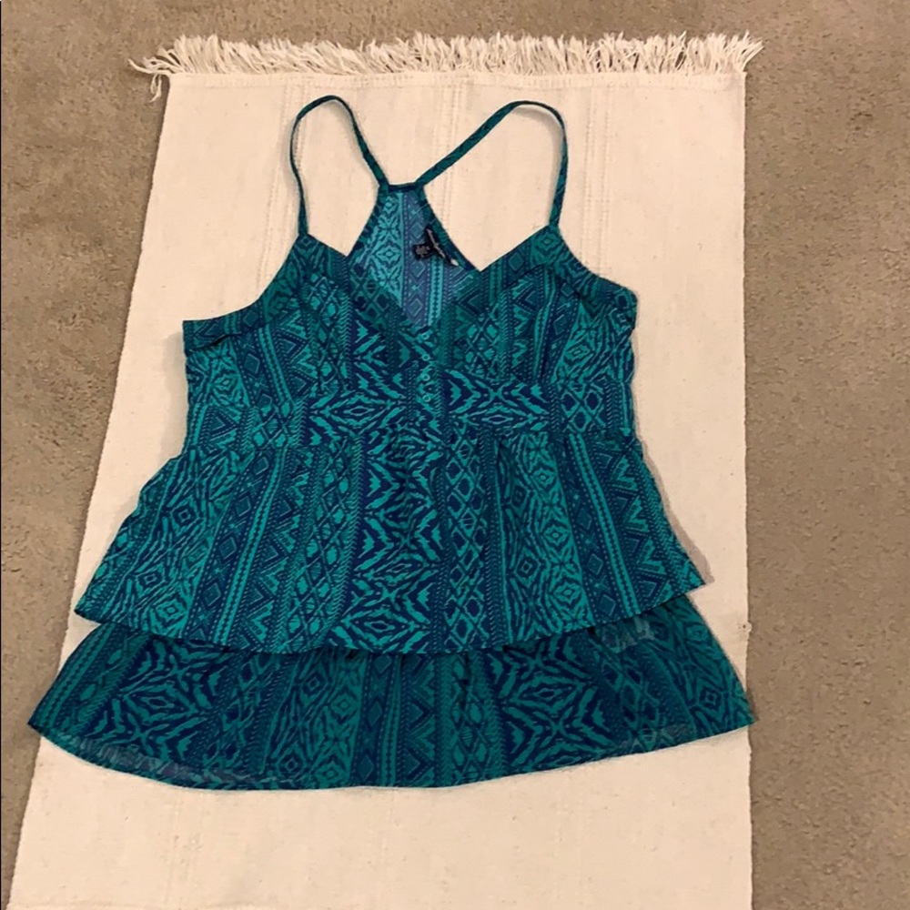 Blue and green patterned tank top/blouse!